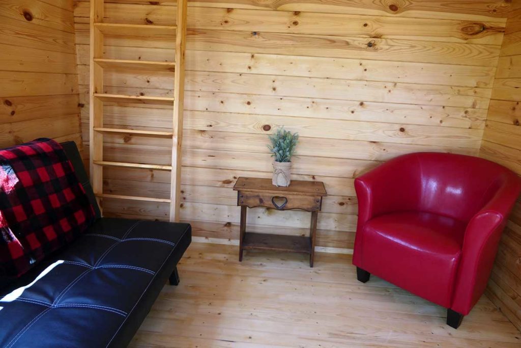 Cabin rentals, algonquin park, ontario, cottage rentals, rent a cabin, cabin, cottage, rental, maynooth, bancroft, barrys bay, whitney, Kingston, ottawa, toronto